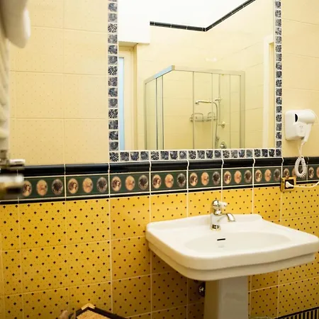 Palazzo De Brado Trani