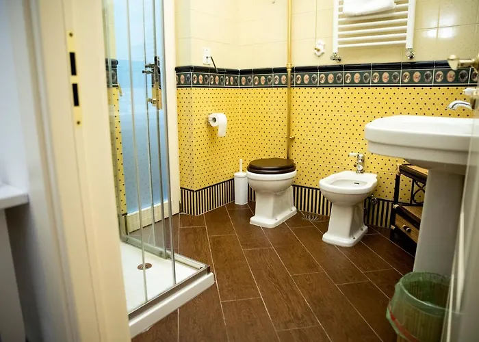 Palazzo De Brado לינה וארוחת בוקר